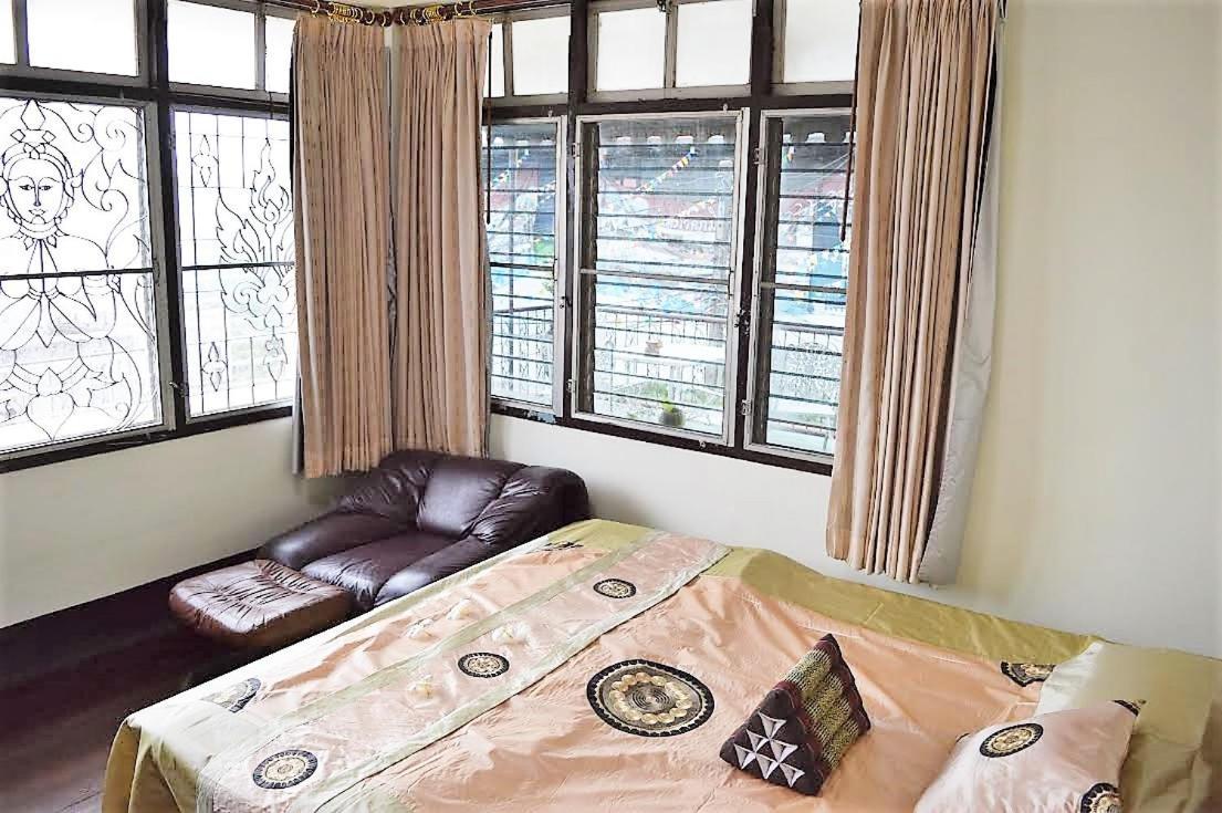 28 Rachabutr Hostel Ubon Ratchathani Room photo